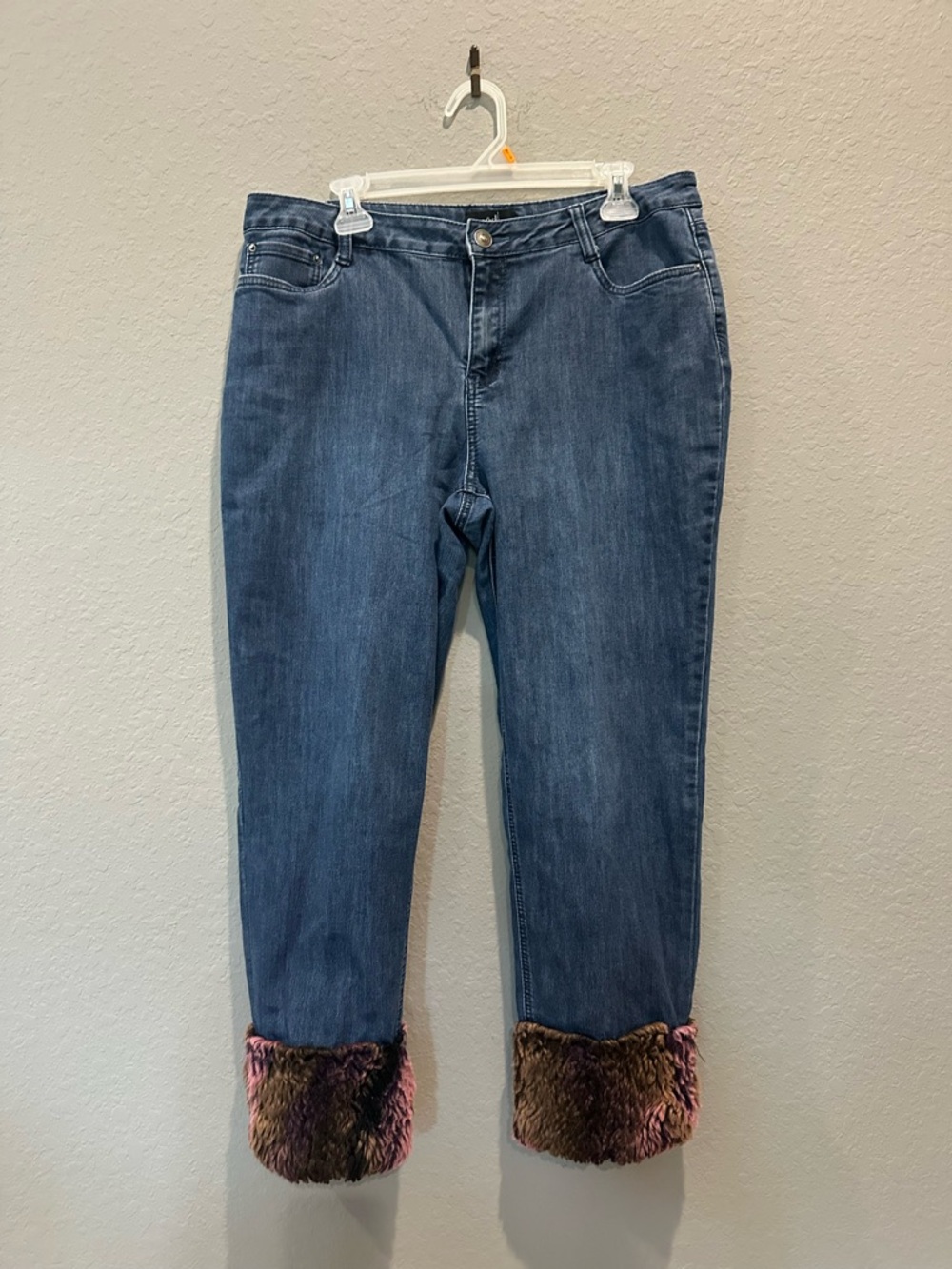 ModX jeans with faux fur trim Sz 14 GUC